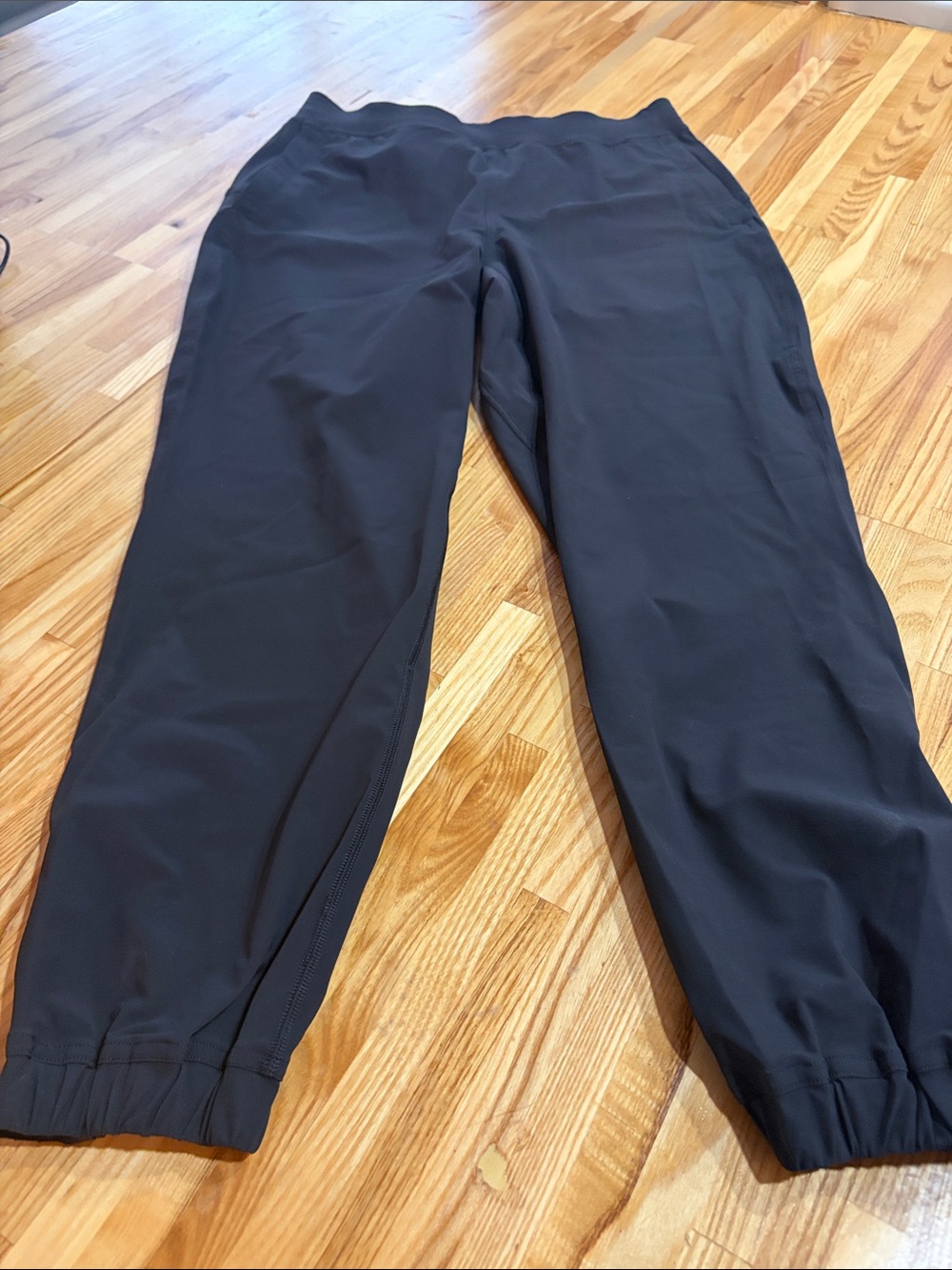 Lululemon Women’s Black Jogger Pants